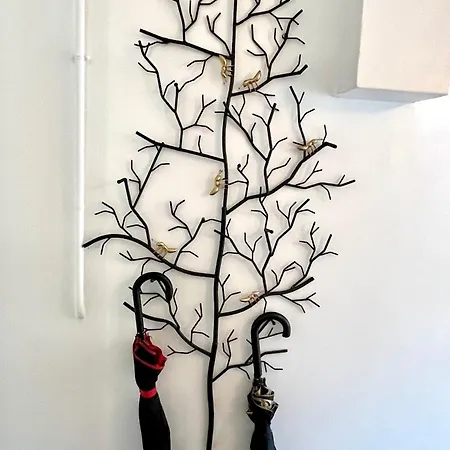 Près Des Champs-élysées Parigi