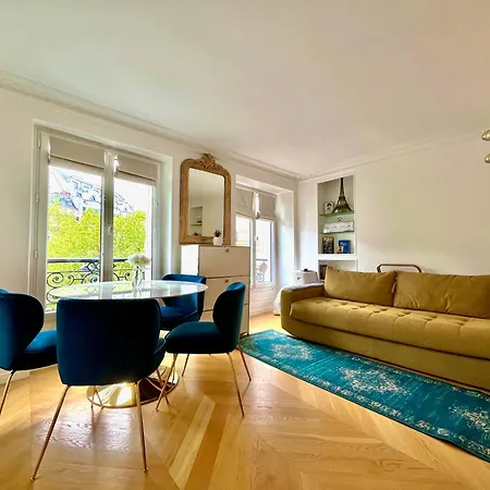 Apartment Pres Des Champs-elysees Paris