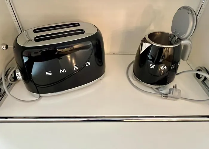 Апартаменты Pres Des Champs-elysees Париж