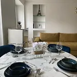 Appartement Près Des Champs-élysées