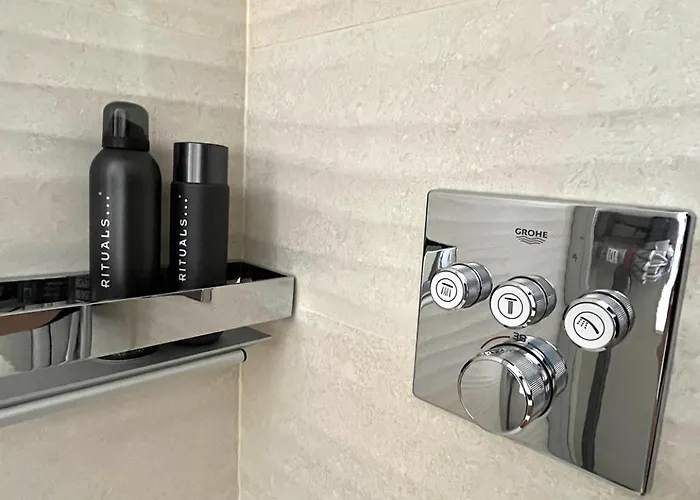 Appartement Près Des Champs-élysées *