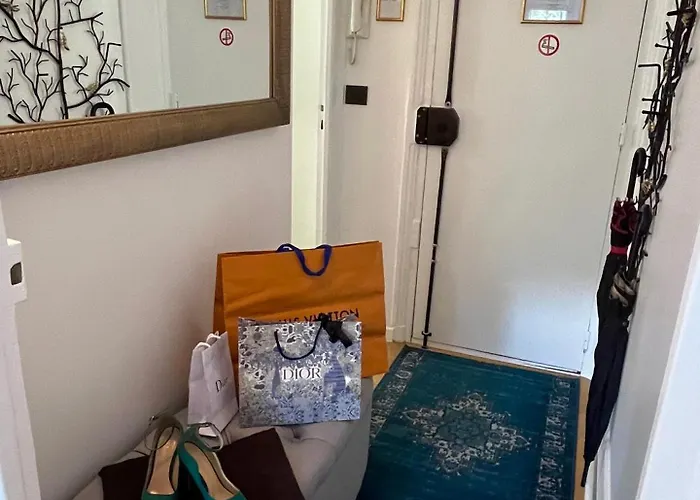 Appartement Près Des Champs-élysées *